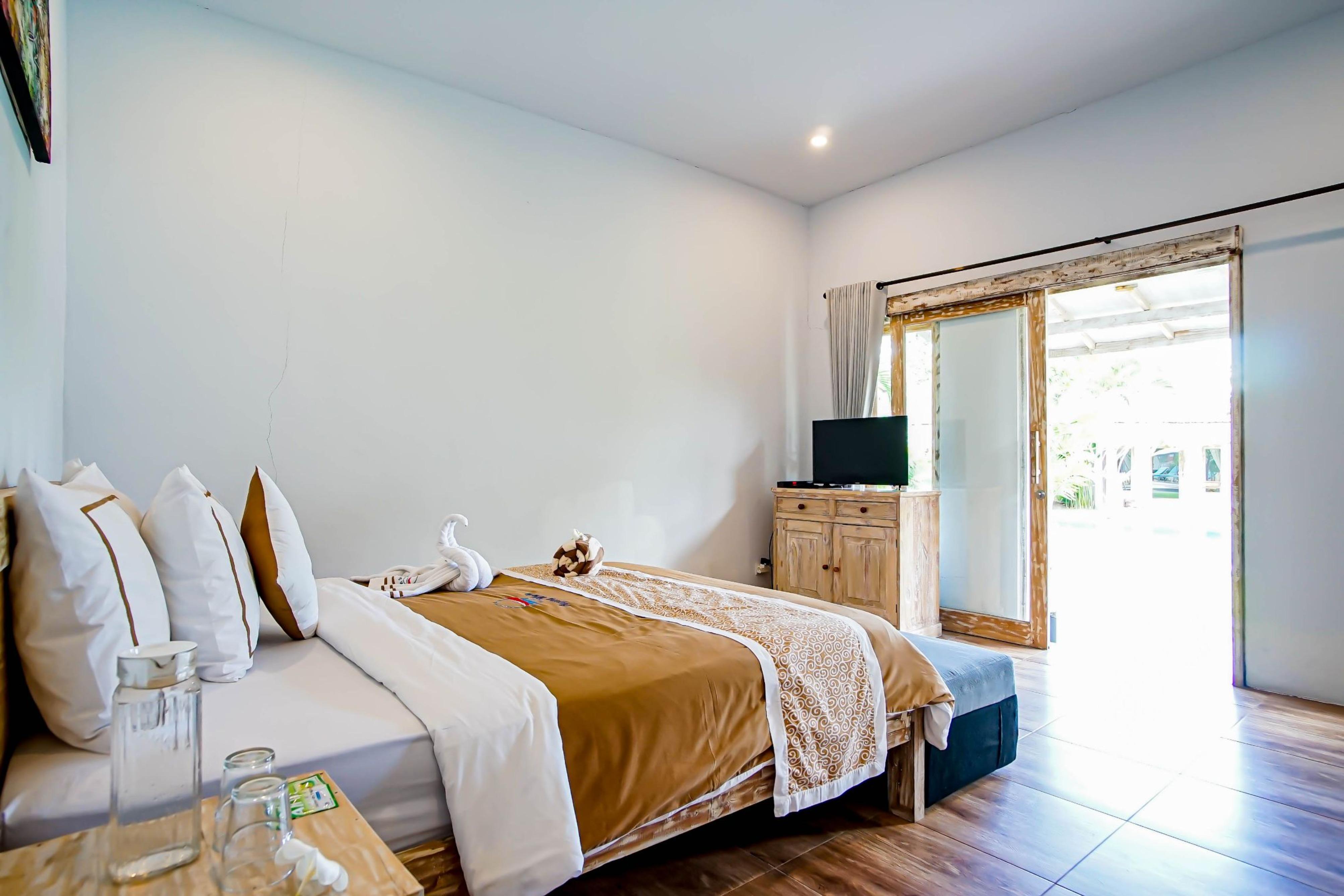 Agung Wiwin Homestay & Restaurant Mengwi Ngoại thất bức ảnh