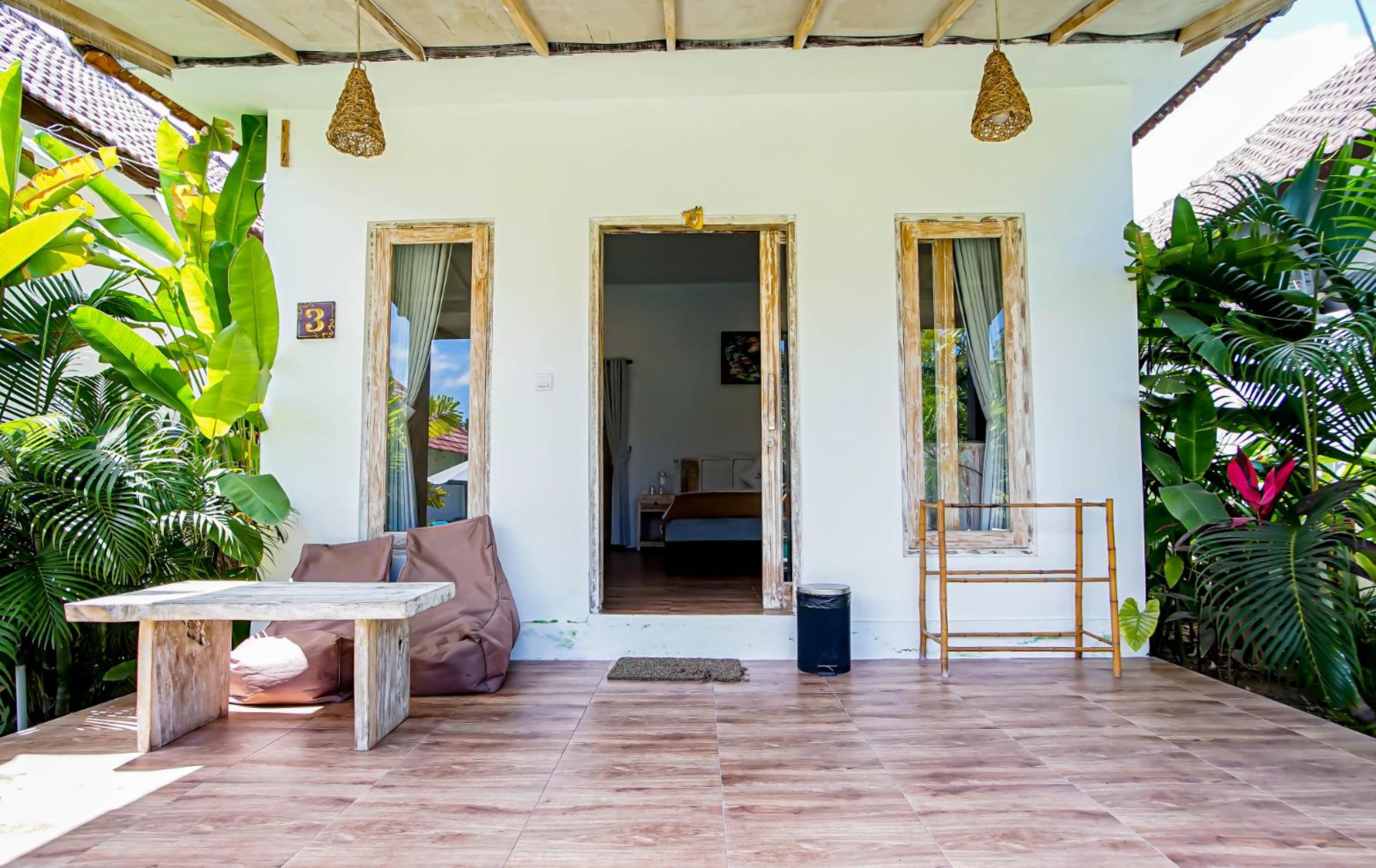 Agung Wiwin Homestay & Restaurant Mengwi Ngoại thất bức ảnh