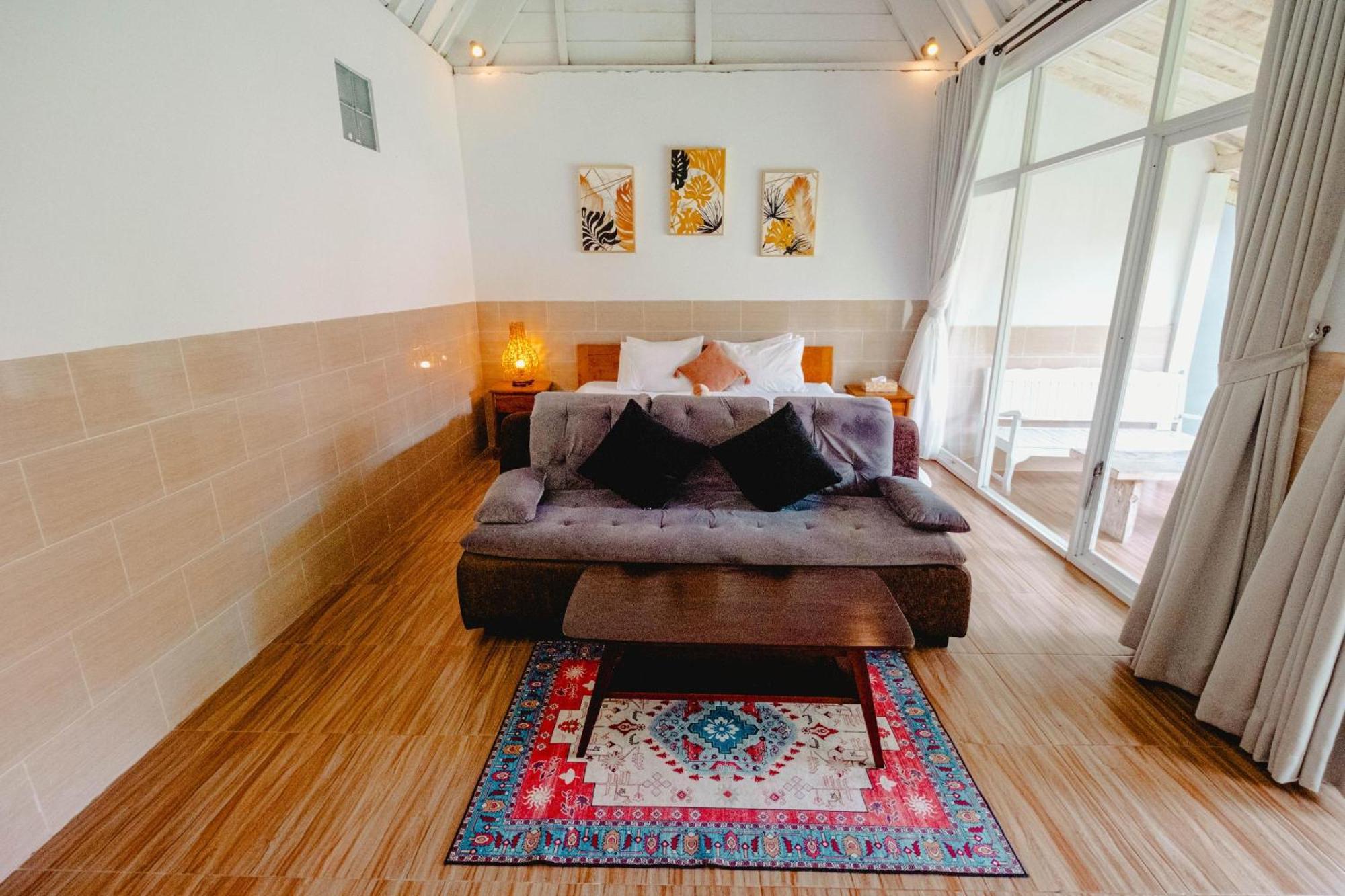 Agung Wiwin Homestay & Restaurant Mengwi Ngoại thất bức ảnh