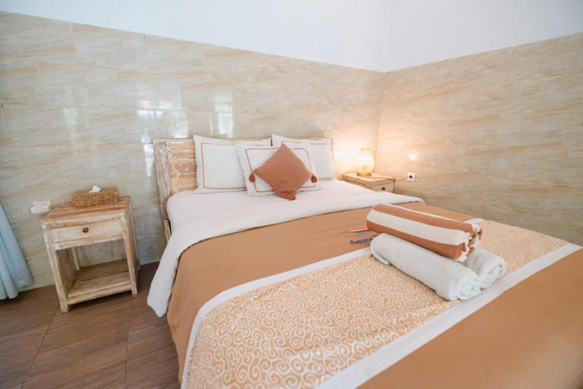 Agung Wiwin Homestay & Restaurant Mengwi Ngoại thất bức ảnh