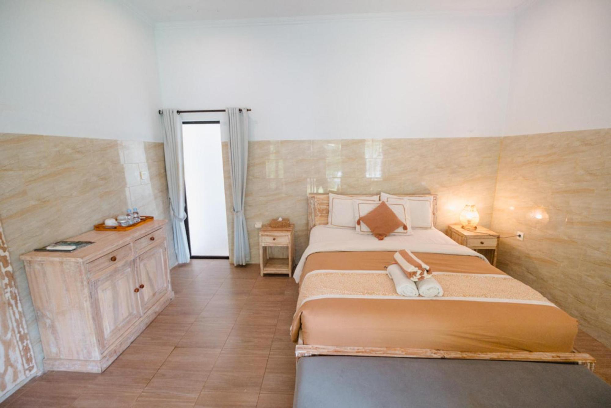 Agung Wiwin Homestay & Restaurant Mengwi Ngoại thất bức ảnh